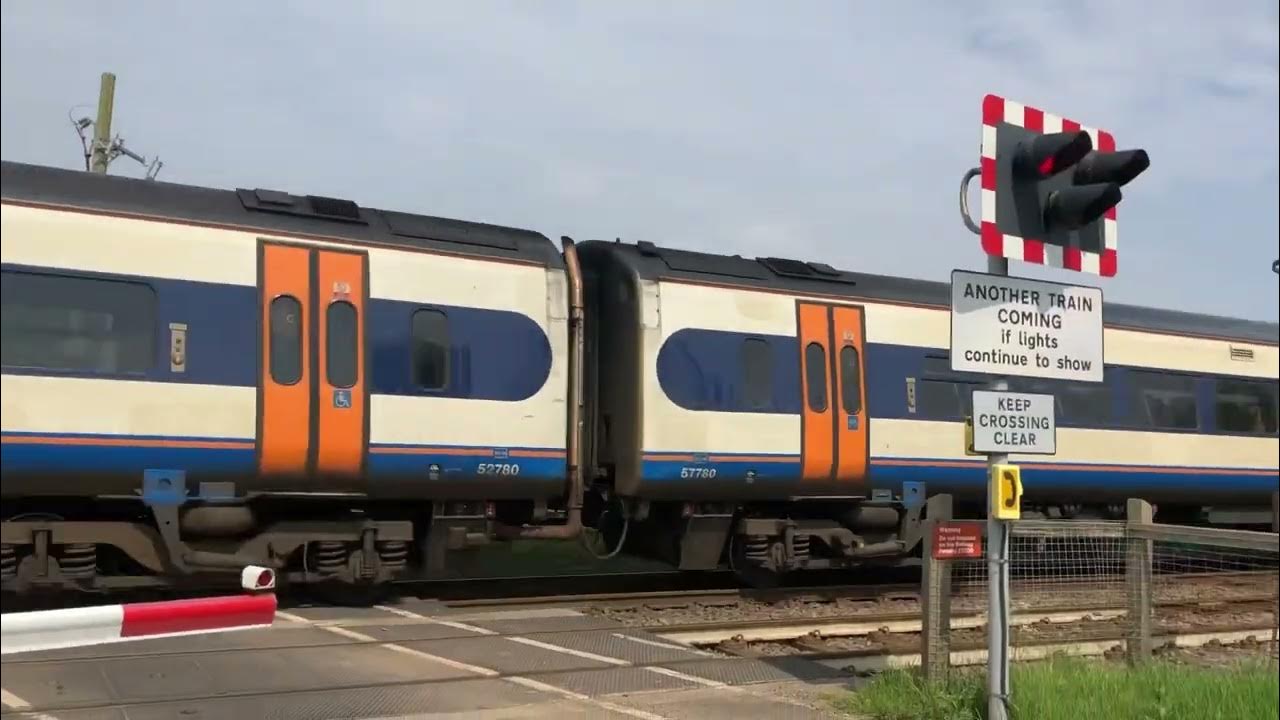 EMR DMU Approaching Skegness Passing Seacroft L/C YouTube
