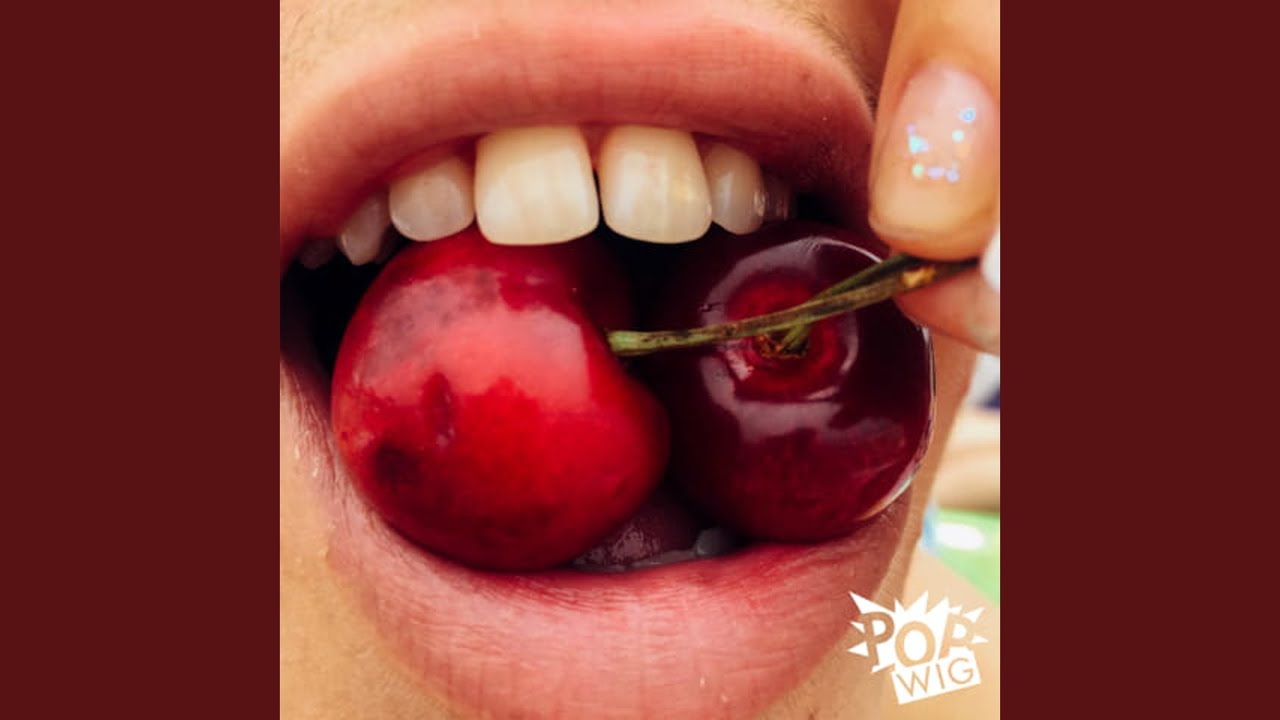 在 YouTube 上觀看「Oblivion」 在 YouTube 上觀看「Oblivion」