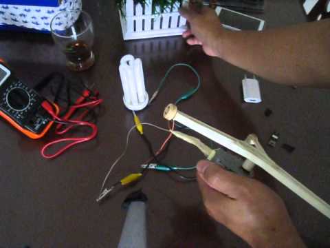 Video Máy phát điện xoay chiều bằng động cơ quay mâm của lò... - youtube