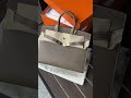 Ce sac vaut-il vraiment 20 000€ ? Voici le Birkin de plus près.