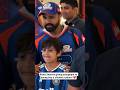 Rohit Sharma giving autograph to a young fan & clicked a photo with him at Team Hotel in Delhi! ❤