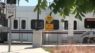 VTA Light Rail - Kinki Sharyo MV-W Line #974 Arriving into San Frenando