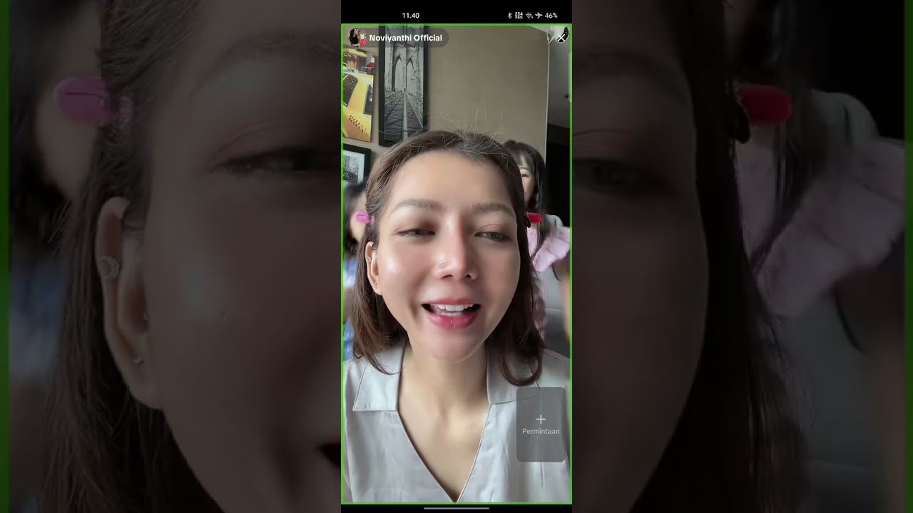 Teh novi mau tmui bapa anakyg meninggoi oleh ibu tirinya. Kk nya tabo meninggoi j@tuh dari pohon