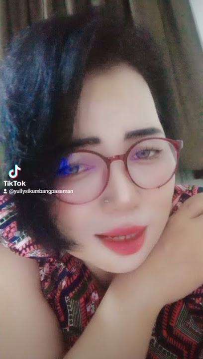 kadang aku tak sanggup menerima kenyataan ..😢😢