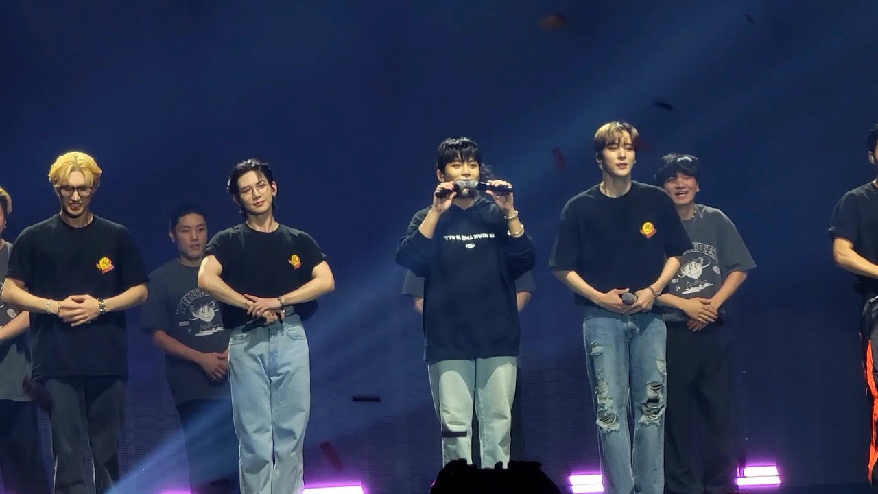 ATEEZ - The Real (흥 Version) | Break The Wall Tour 2022 in Phoenix (11/10) 4K Fancam