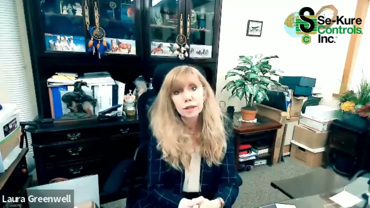 How effective are convex mirrors in deterring shoplifting and internal theft?