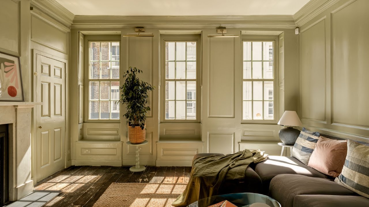 Unique Grade II listed Georgian townhouse with exceptional interiors ...