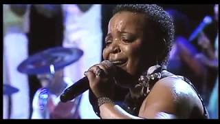 Rebecca Malope ft Sipho Makhabane Yiza Nkosi LIVE