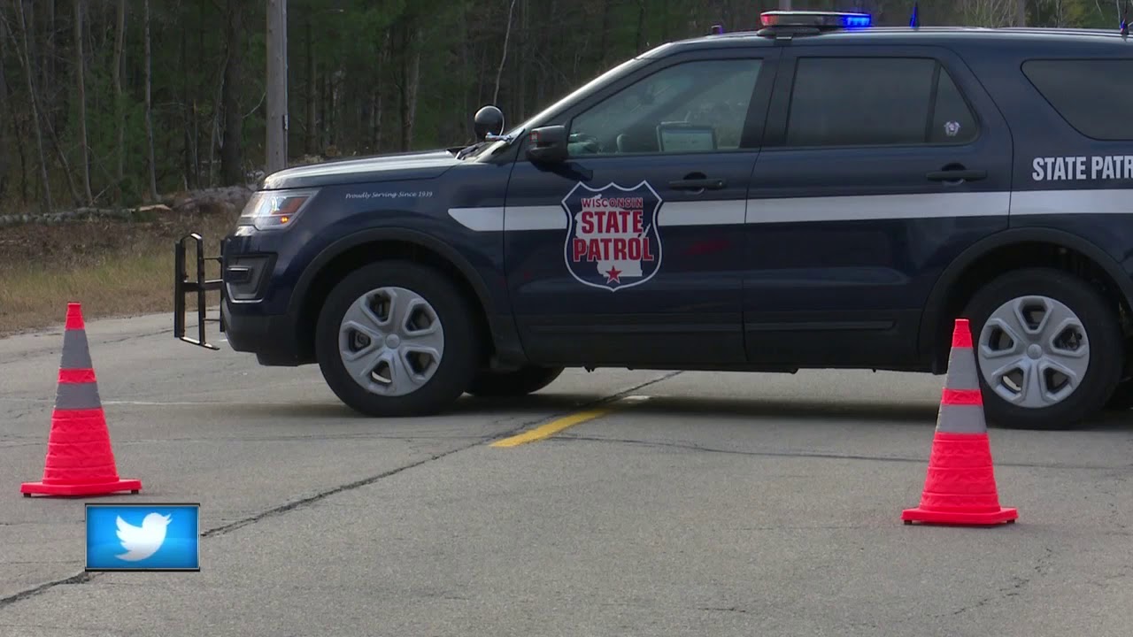 Two killed in crash with semi in Waupaca County YouTube