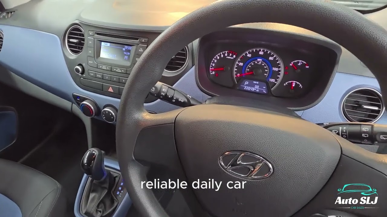 SH14XGP Hyundai i10 1.2 SE | Silver | Automatic | 22,050 miles | Ultra Low Mileage