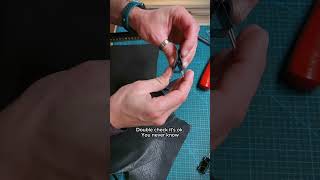 Making leather protected clamp for your leathercraft projects - Tutorial