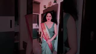 Reena dwivedi beautiful Content