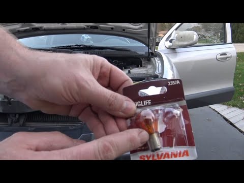 Hyundai Santa Fe Front Turn Signal Replacement