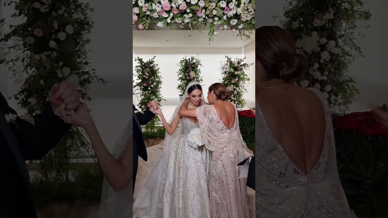 Showering the bride with LOVE & gifts🥰 