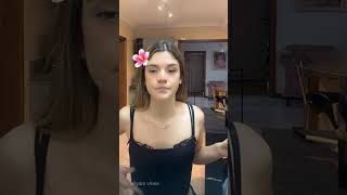 Eliysia Vibes Beautiful Girl Live Streaming 375