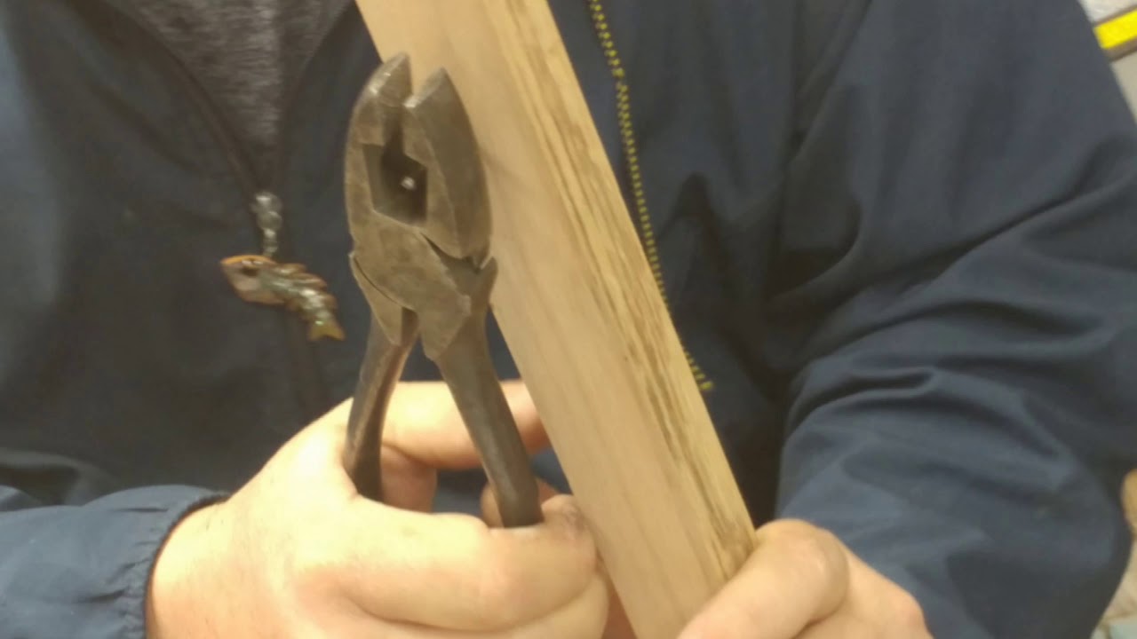 Making a wooden lead mold for crank bait belly weights YouTube