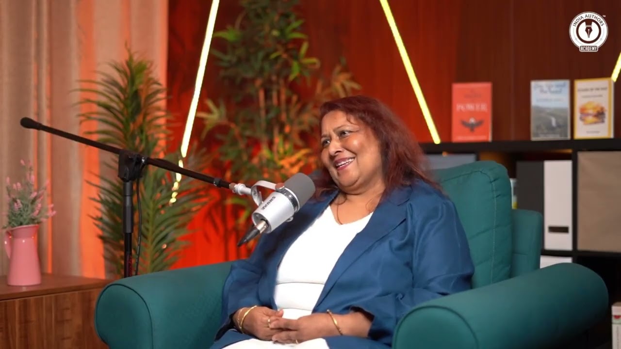 Индийское писательское шоу: Света и новая гостья, писательница Ума Йогананд.