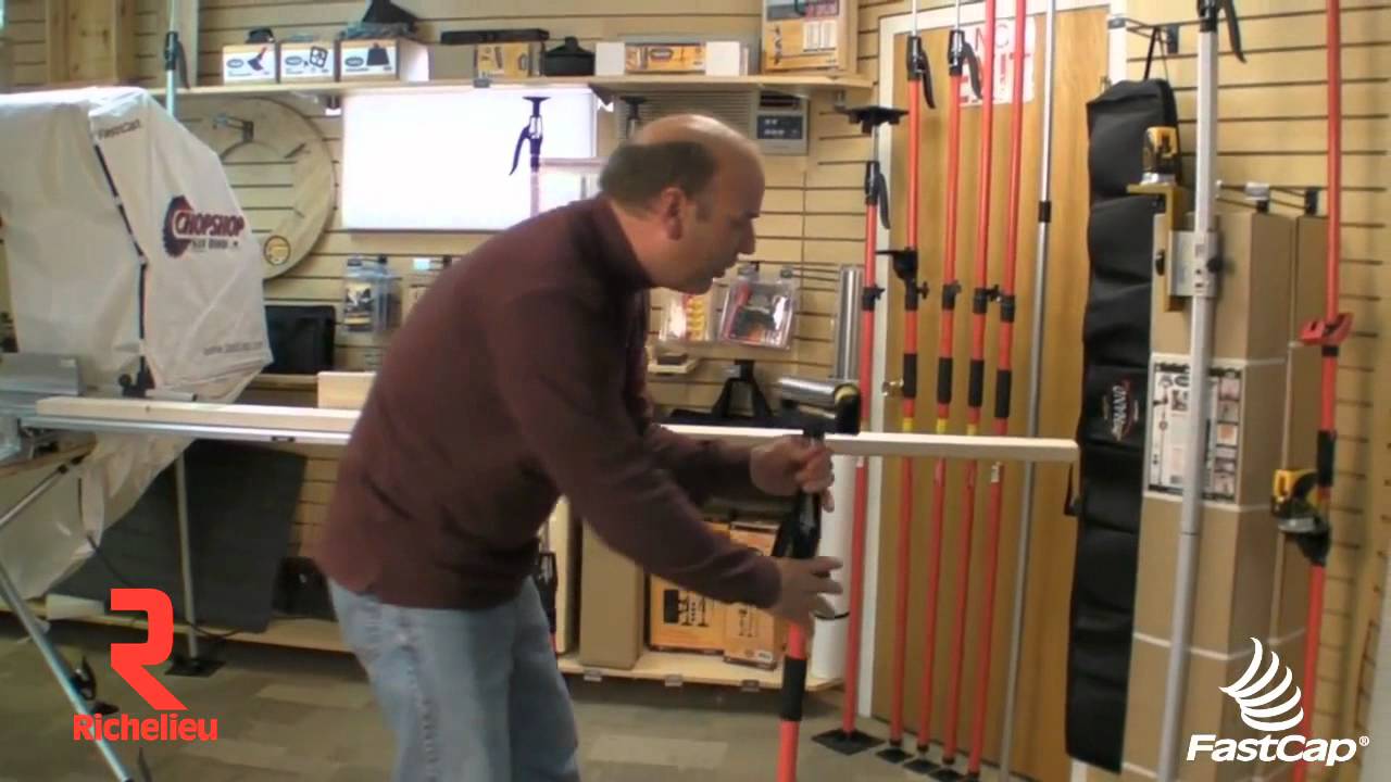 Richelieu Hardware - 3rd Hand Roller Top