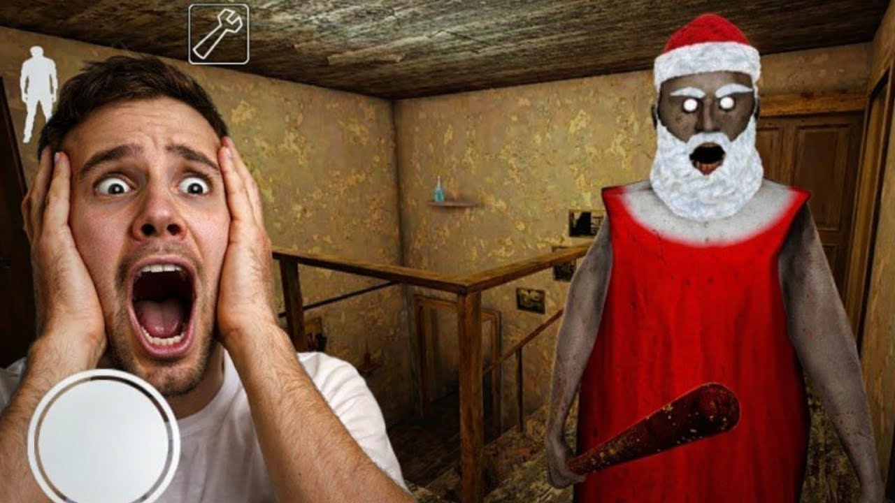 GRANNY HORROR HOUSE OLD CAR BUT OLD SIVER ESCAPE 