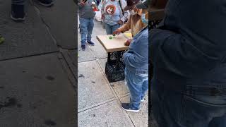 Three shell game on canal street, watch this guy lose