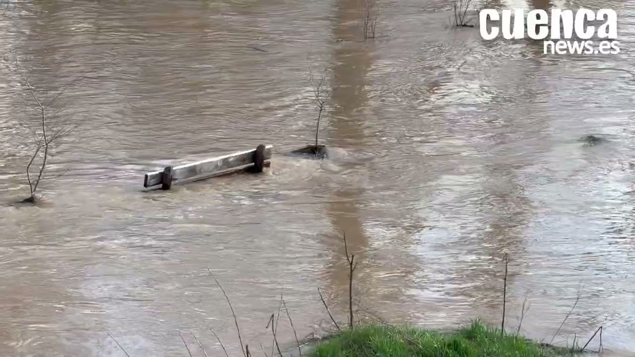 Crecida del río Júcar a su paso por Cuenca