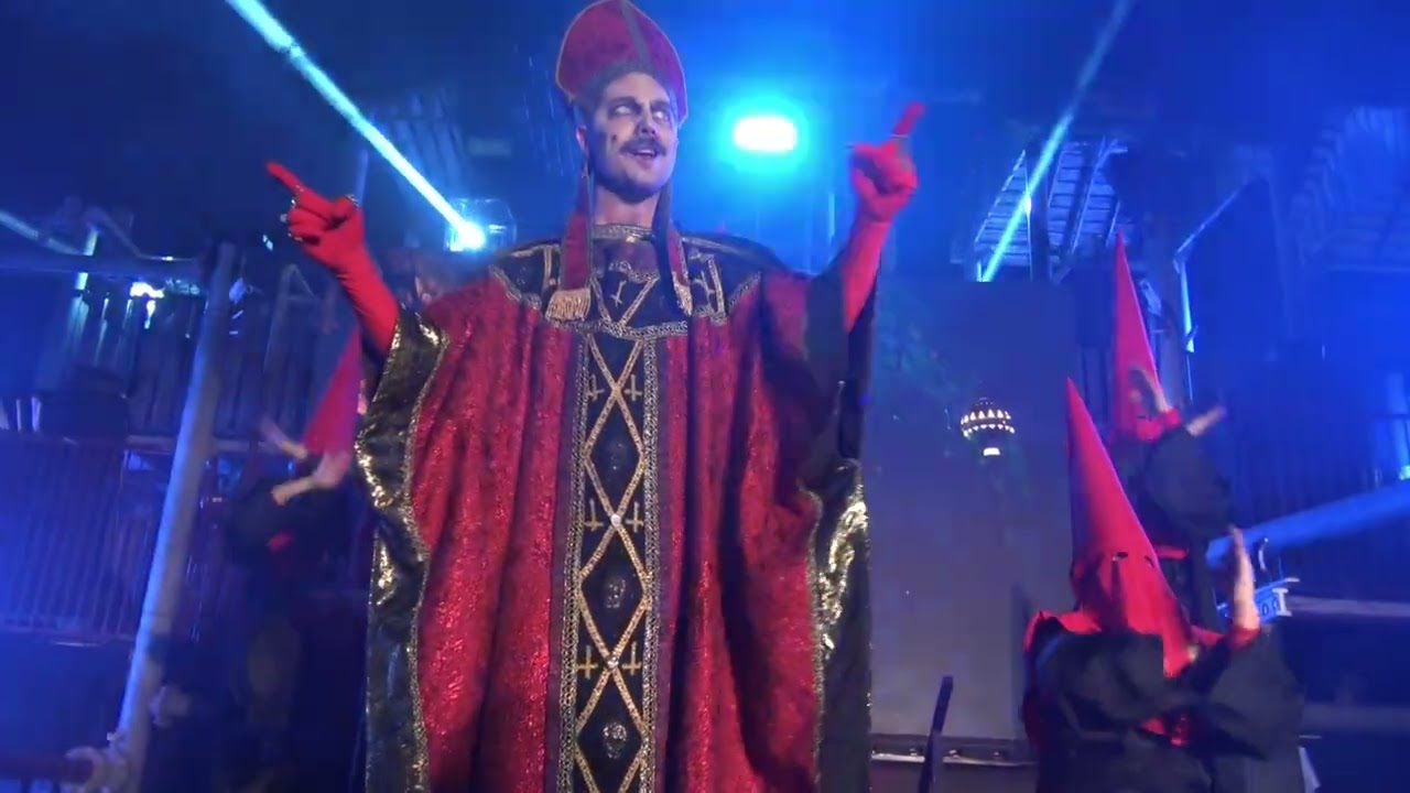 Tarot horrorland 2025