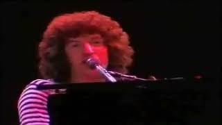 Keep The Fire Burnin' / REO Speedwagon ("Good Trouble", 1982)