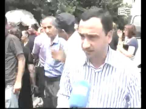 ხმაურიანი აქცია ბათუმის რკინიგზის ადმინისტრაციის შენობასთან