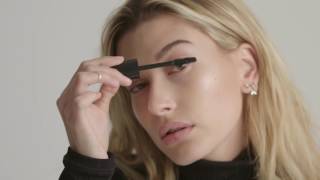 How To: Hailey Baldwin's 'No-makeup' Makeup Look How To: Hailey Baldwin's 'No-makeup' Makeup Look