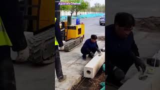 Laying concrete blocks is very easy with the help of advanced tools #shorts