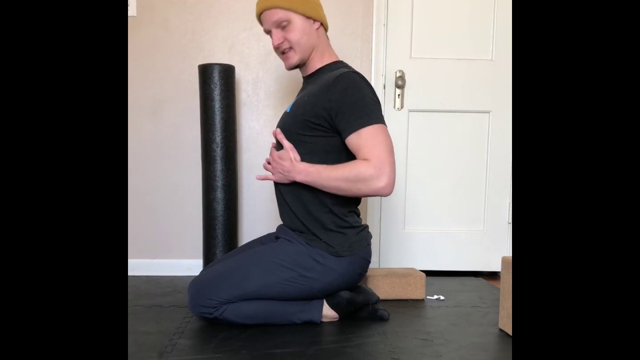 Fix Rib Flare w/Traction | Posture Tips - YouTube