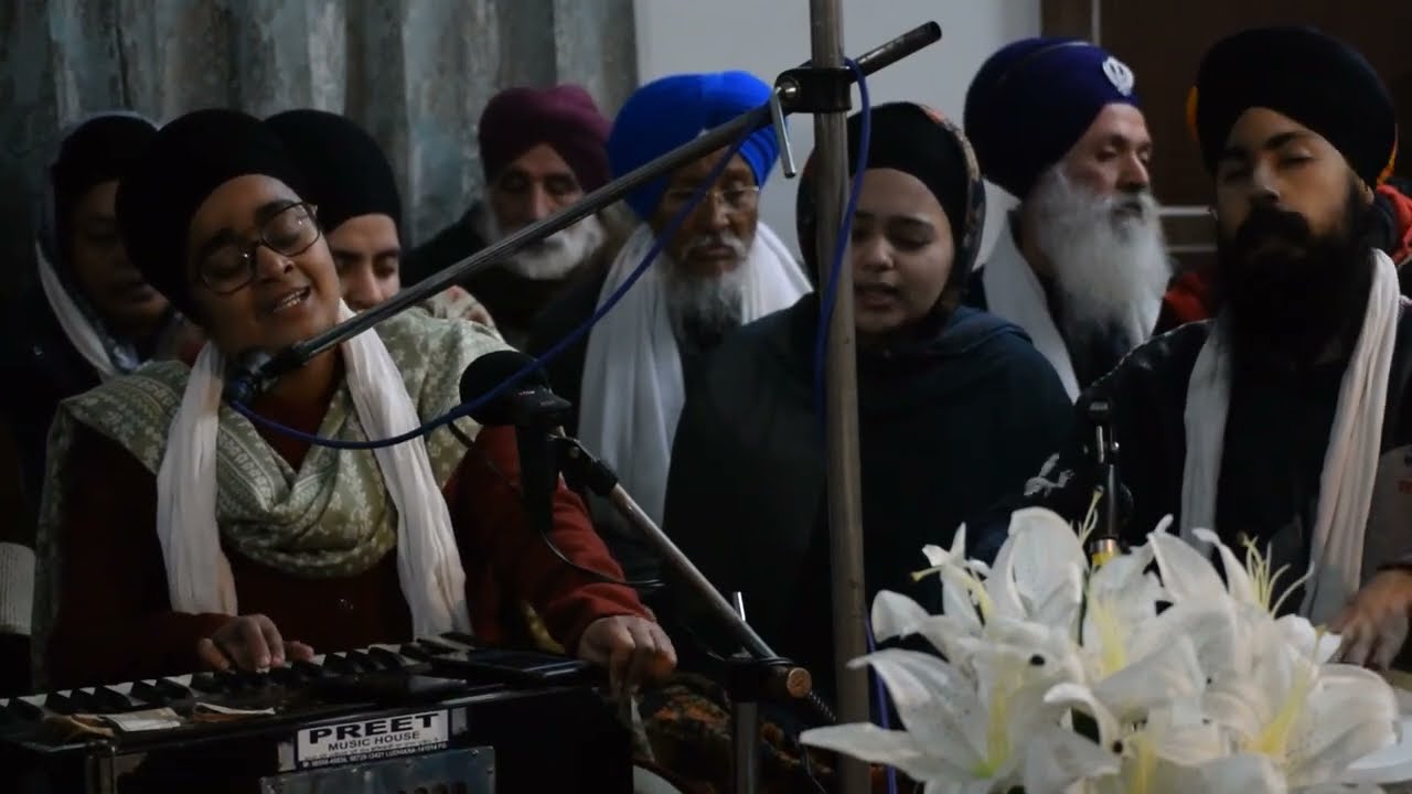 ਗੁਰਸਿਖਾ ਕੇ ਮੁਹ ਉਜਲੇ ਕਰੇ ਹਰਿ ਪਿਆਰਾ - Bibi Kirpa Kaur Jee Lucknow - AKJ Ludhiana Samagam - Full Video