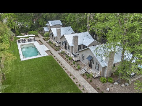 10222 Townline Avenue, Union Pier, MI home video tour