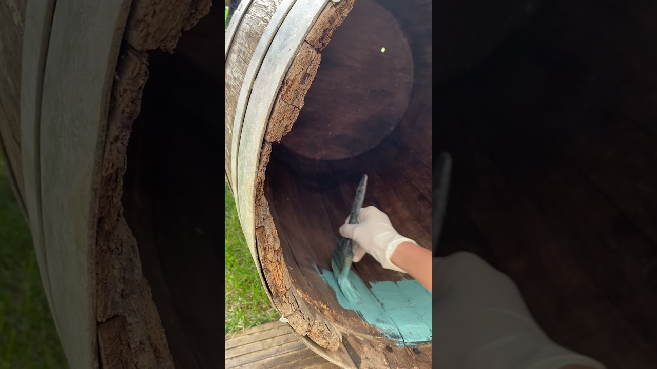 Renov an old tonneau. 