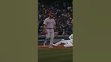 Trea Turner smooth slide #MLB #treaturner