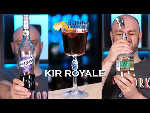 Easiest champagne cocktail 🥂 Kir Royale #shorts