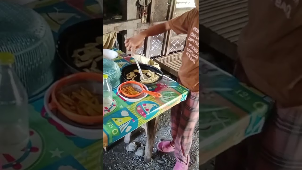 sarap Ng niluto naming fries @Fye shine vlogs