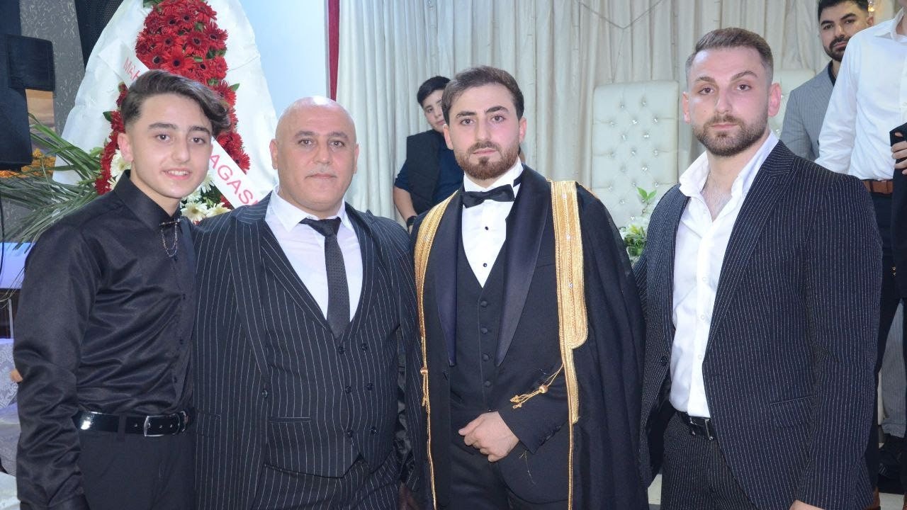 فيديو القمر يقدم الفنان محمد شان ساس والفنان ابراهيم كول ساس افراح اهلي راعل  العريس احمد ابن صلاح2