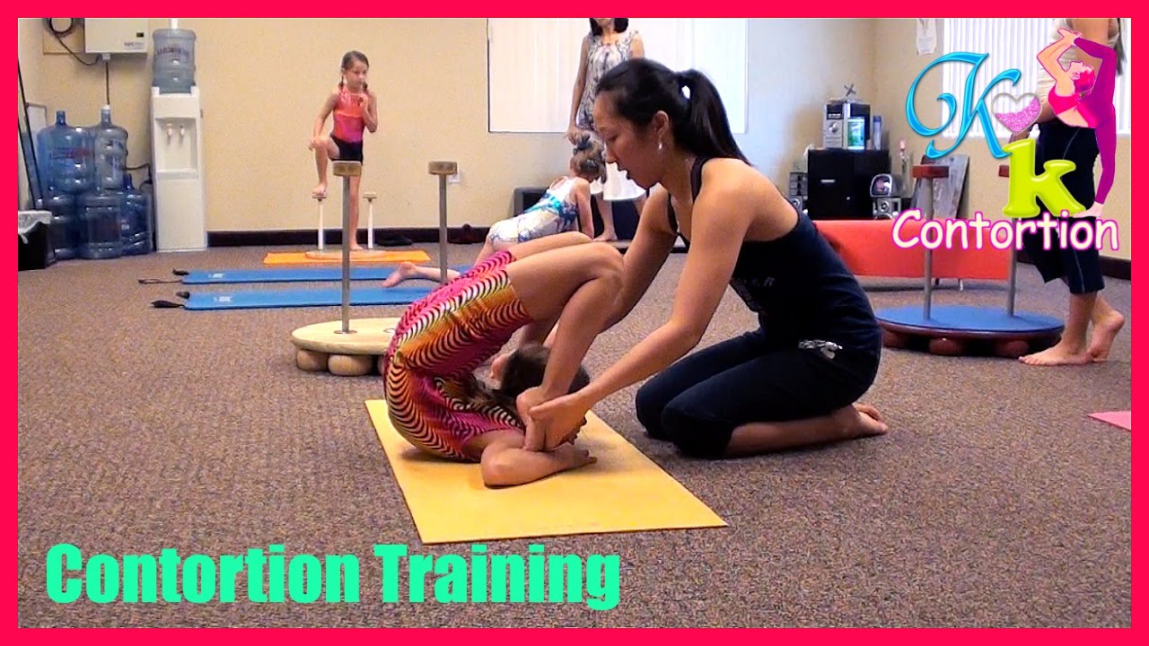 Contortion training /Flexibility Skills