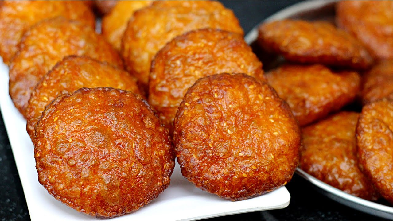 పాకం ఇలా పట్టి ఈ కొలతలతో చేస్తే బూరెలు బాగా పొంగి మంచి రుచిగా వస్తాయి Kobbari Burelu Telugu