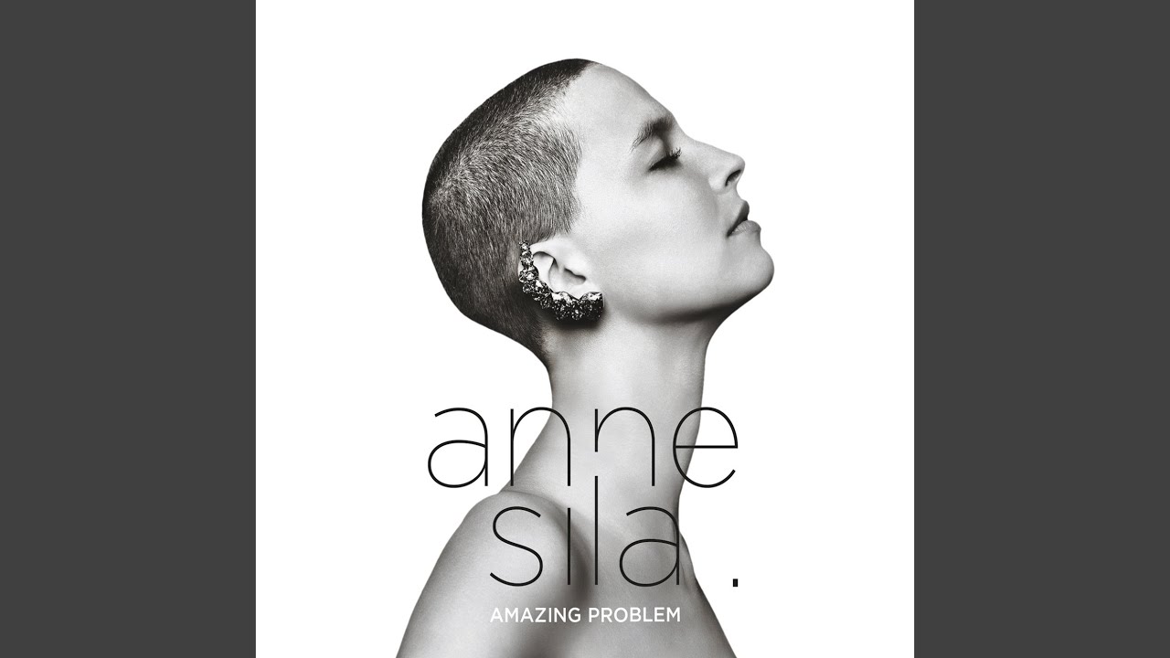 在 YouTube 上观看 Tell Me (Acoustic) 在 YouTube 上观看 Tell Me (Acoustic)