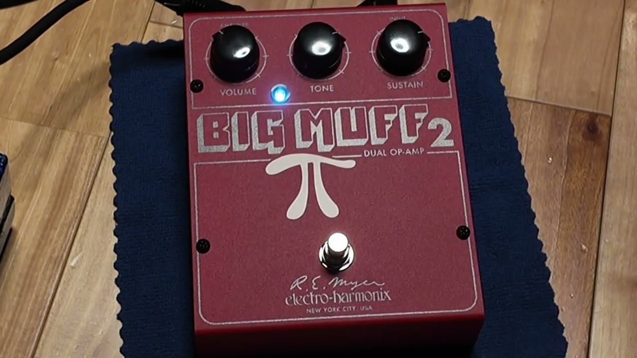 EHX by JHS Big Muff 2 - 1分クイックデモ - YouTube