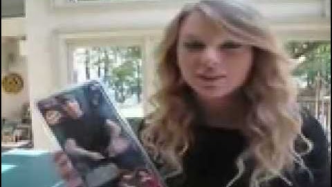 Joe Jonas breaks up with Taylor Swift over phone