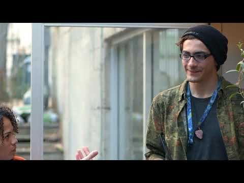 Alaska Airlines partners with Larkin Street Youth Services during The Season of Giving