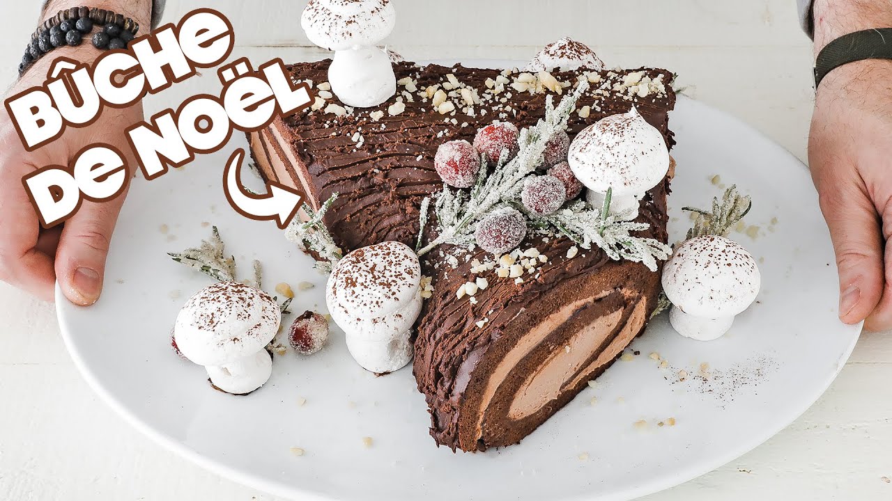 Step by Step Bûche de Noël or Yule Log Cake - Sprinkle Bakes