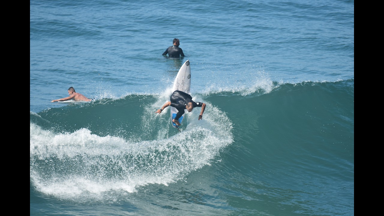 Surfando com Leandro Bastos