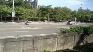 E1000 173次自強號( Tze-Chiang) 新左營至高雄窗景