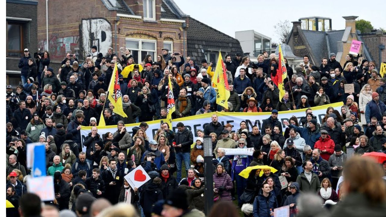 Protest in Netherlands against coronavirus measures