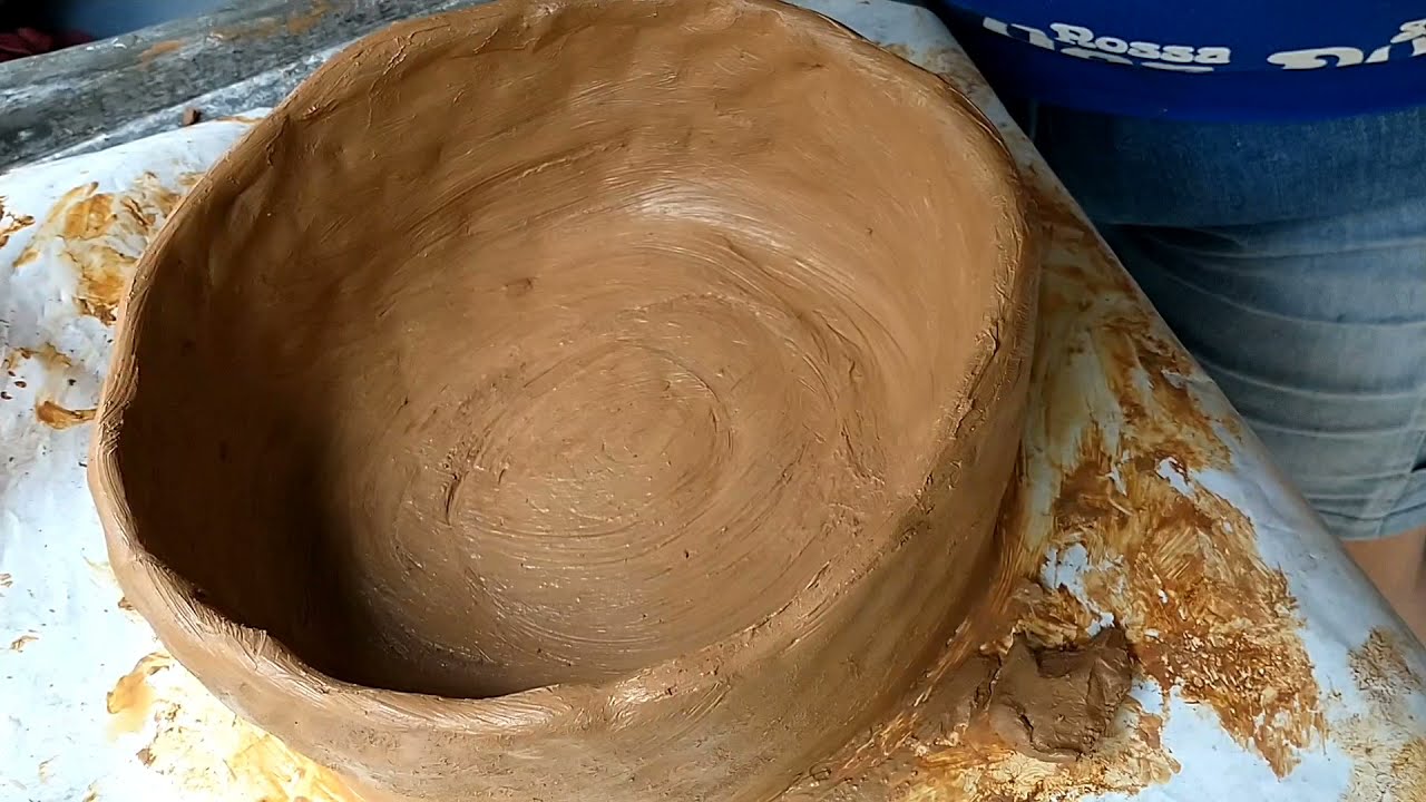 FAZENDO PANELAS DE BARRO partir1