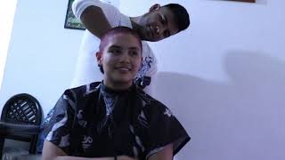 Chica Rapada Shaved Girl